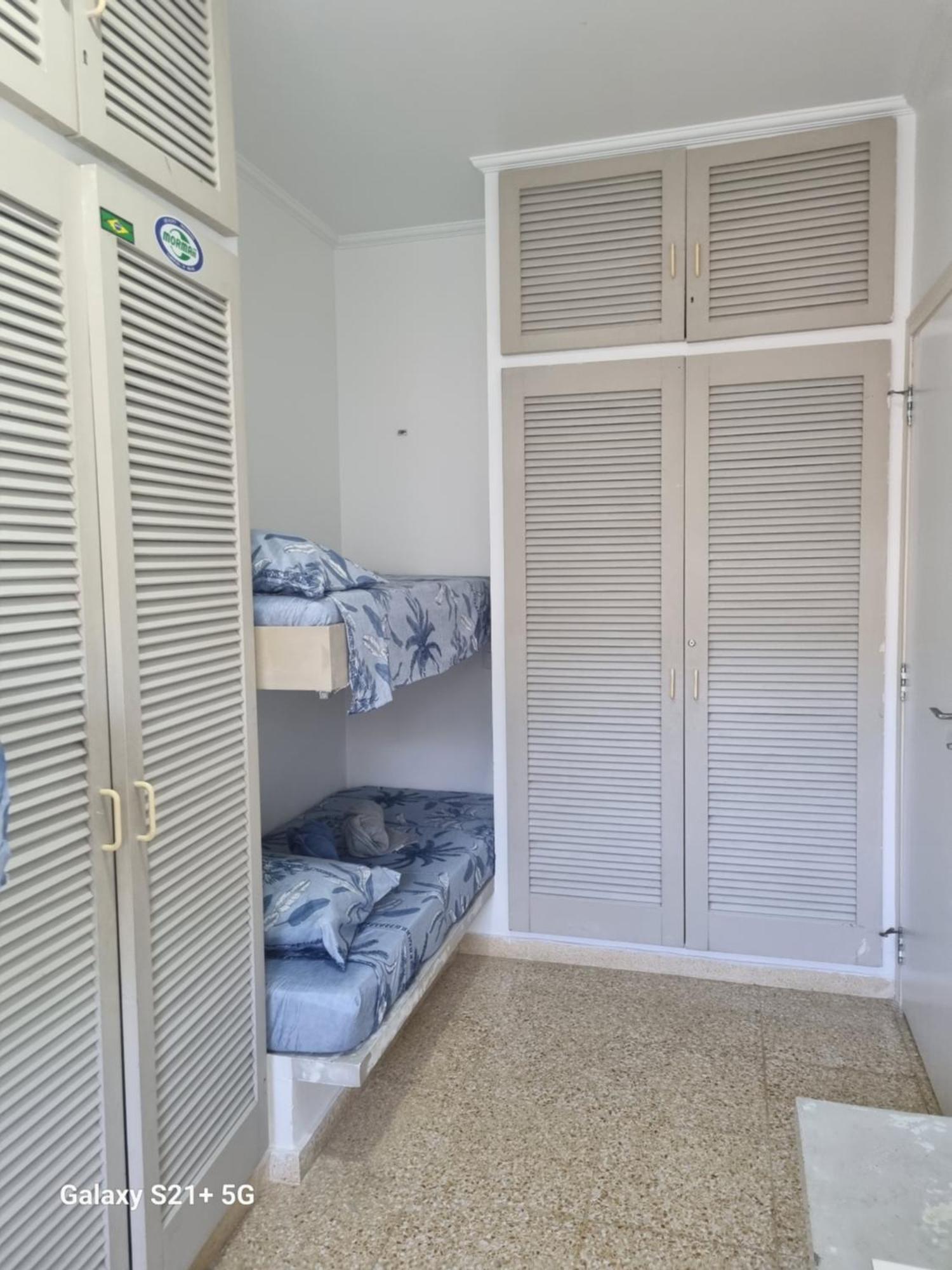 Bela's Suites- 60 M Da De Barequecaba