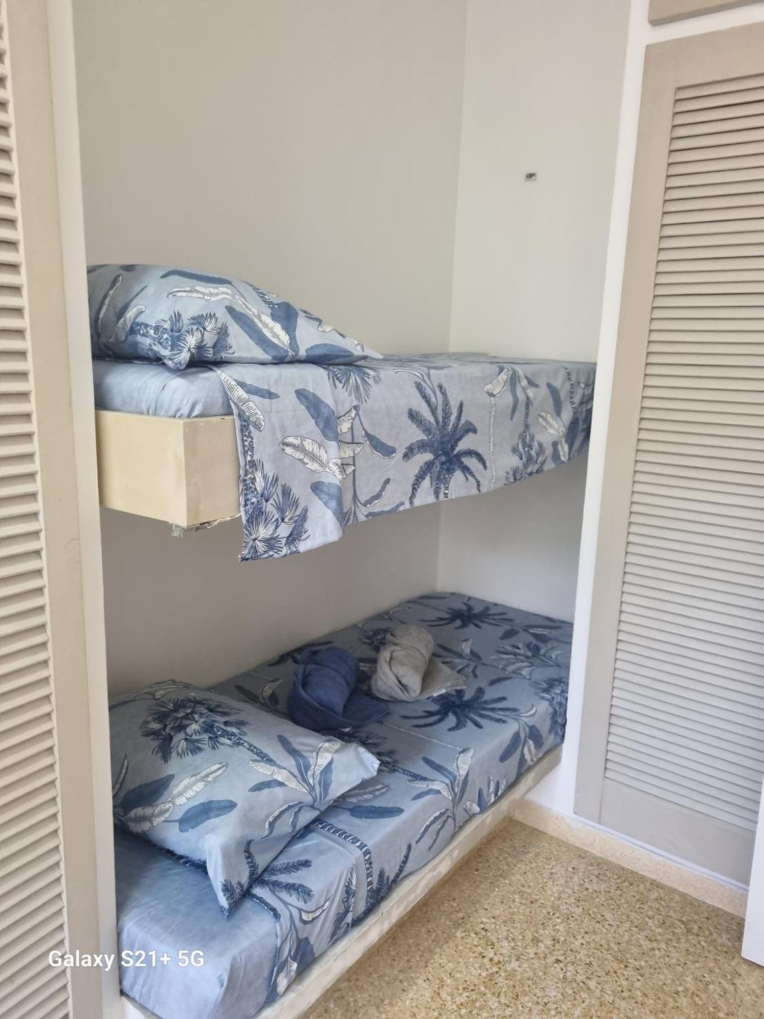 Bela's Suites- 60 M Da De Barequecaba